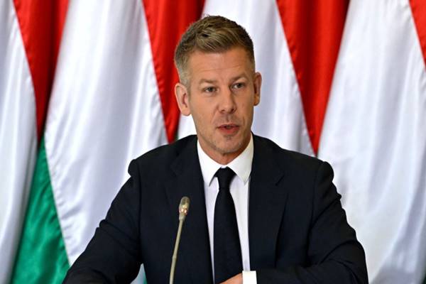 magyar peter bejelent 1 ebd539fee9